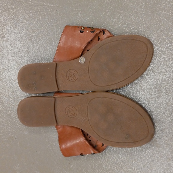 Lucky Brand Brown, Turquoise, and Tan Beaded Thong Sandals - Picture 6 of 11